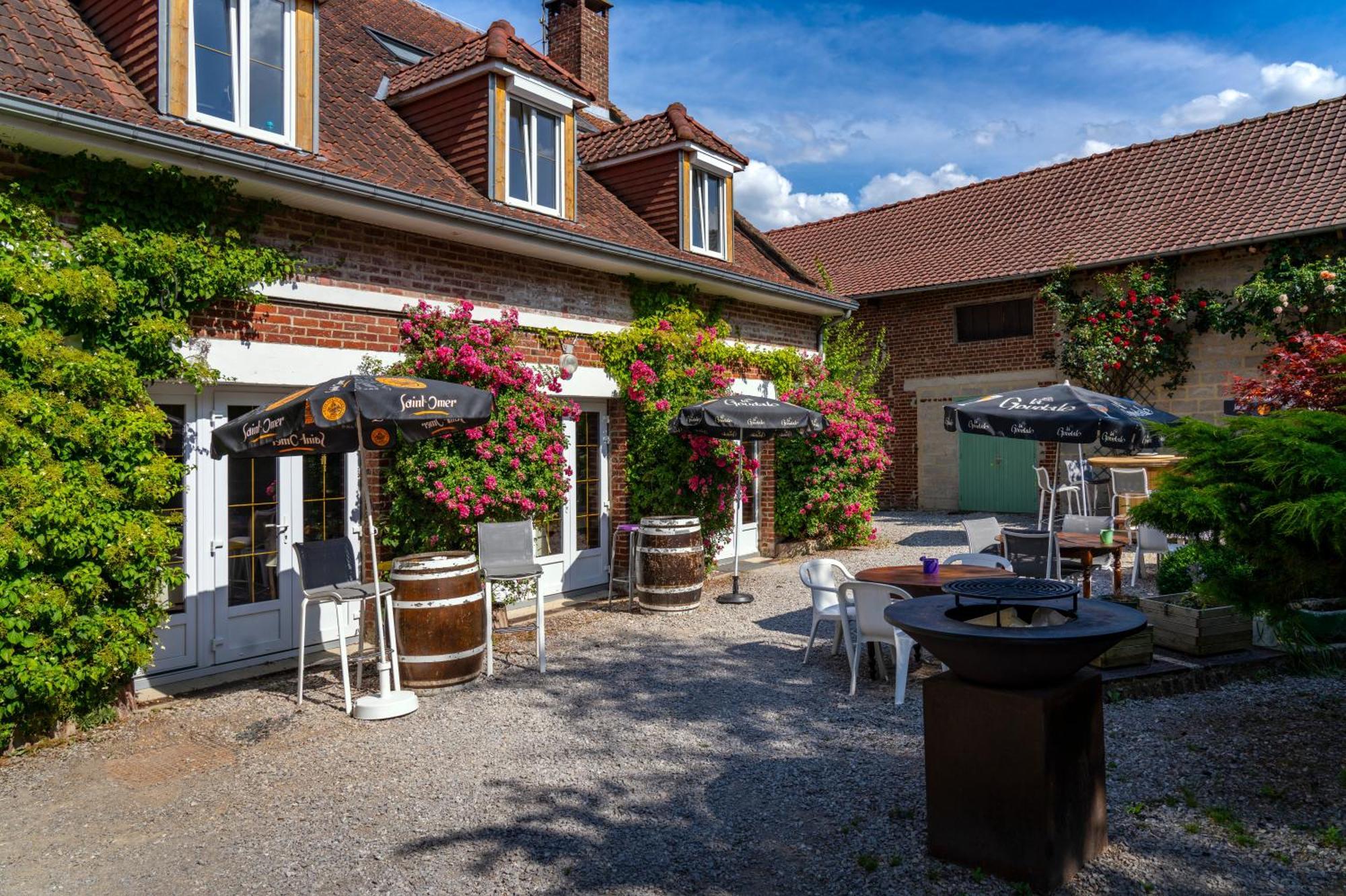 Auberge De L'Arc En Ciel Fauquembergues Kültér fotó